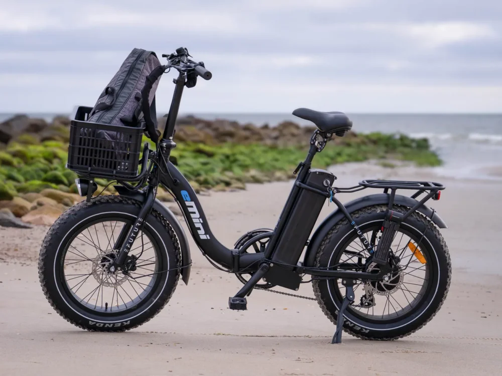 Efuture eMini Low Sort med sorte fælge