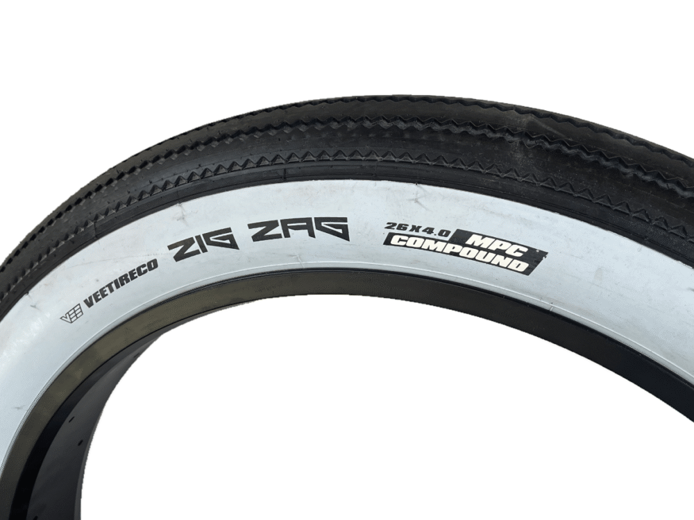 Alternative view of VeeTire ZIGZAG White Wall - 26x4 - Fatbike Dæk