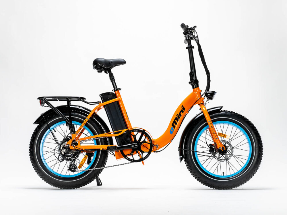 Alternative view of eMini Low GT40 - Orange m. Cyan Blå Fælge